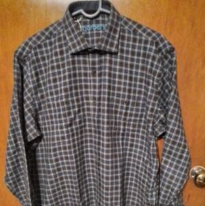 Men's Size L Classic Garbers Luxury Red and White Plaid  Flannel Shirt.NWT.